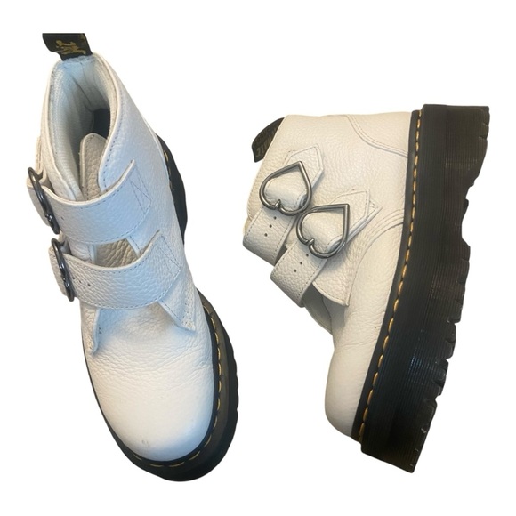 Dr. Martens DEVON HEART LEATHER PLATFORM BOOTS Sz 6L White - Picture 1 of 7